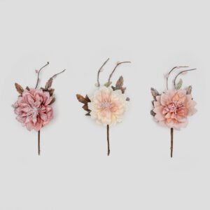 Ρομαντική Vintage Ανθοσύνθεση με Τριαντάφυλλα