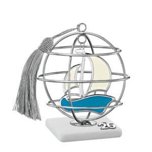 Γούρι 2026 Ασημί Καράβι σε Μεγάλη Σφαίρα – Σε Βότσαλο